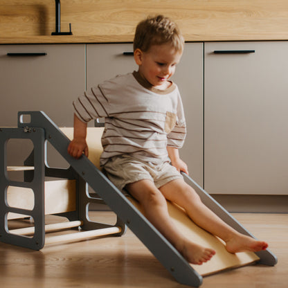 2-in-1 Lernturm &amp; Spieltisch