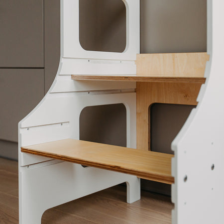 Höhenverstellbarer Lernturm