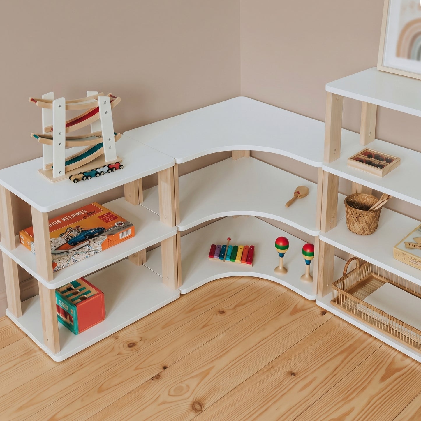 Montessori-Eckregale