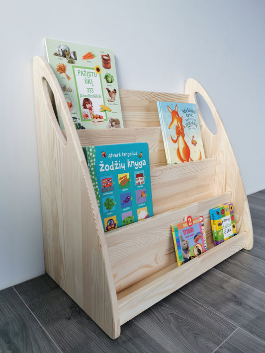 Seiten aus Naturholz