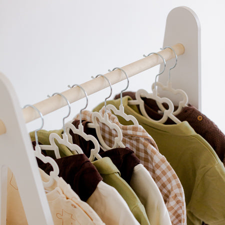 Hängeaufbewahrung für Kinder mit Regal oder Schubladen