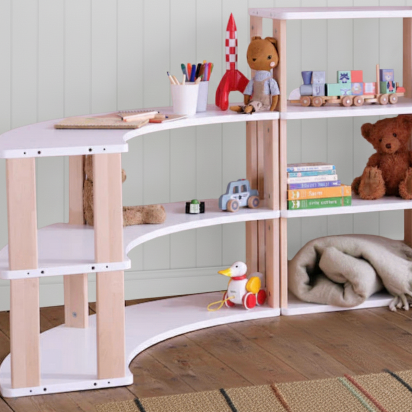 Montessori-Bogenregale