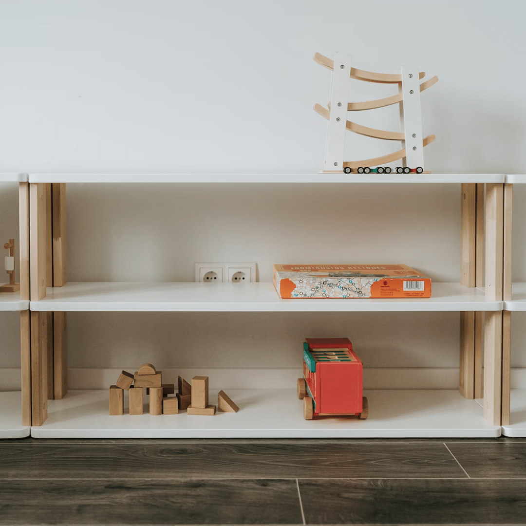 Montessori Shelves - Kids