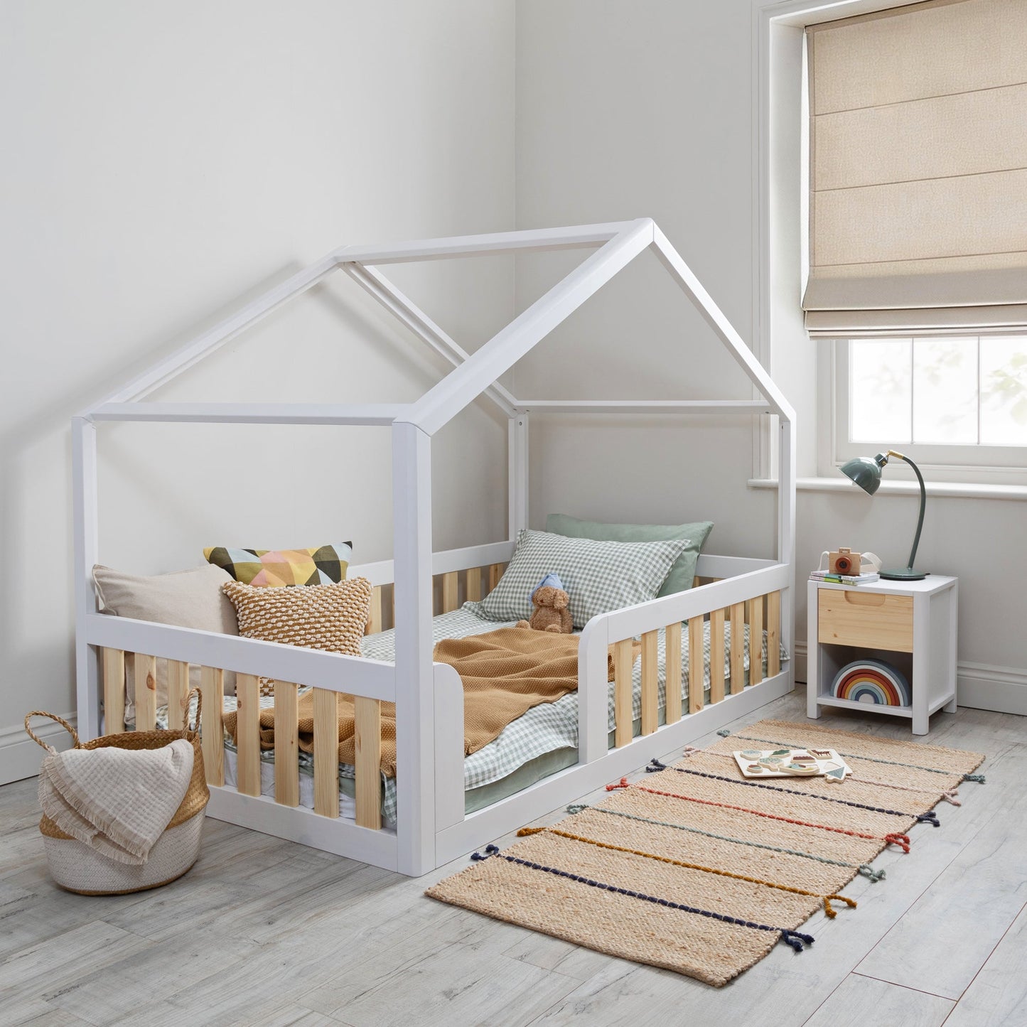 Roomix Transition Convertible House Bed White - Roomix Beds
